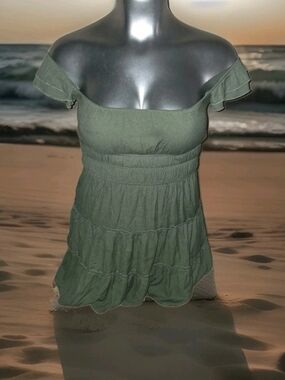 Trixxi Sage/ Olive Green Women's Dress Size Medium